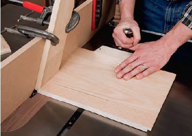 making featherboard rabbet cuts