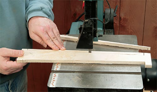 Cutting multiple tapers with a band saw