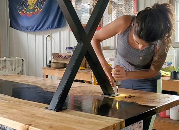 River clearance table legs