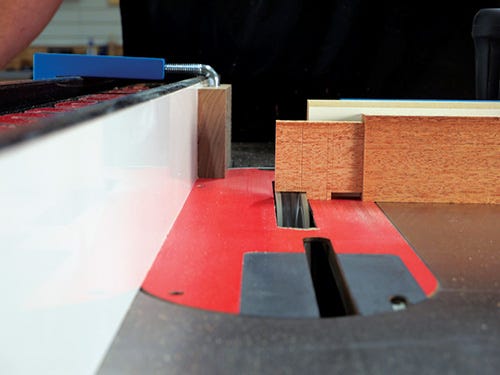 Cutting a tenon with a dado stack in a table saw