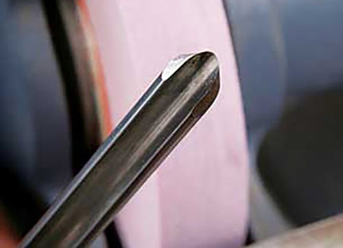 How Often Should You Sharpen a Bowl Gouge ?