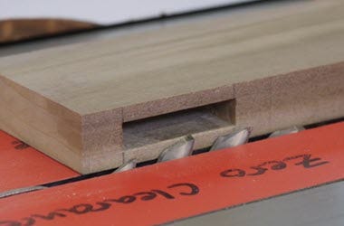 Cutting tenons with a table saw blade