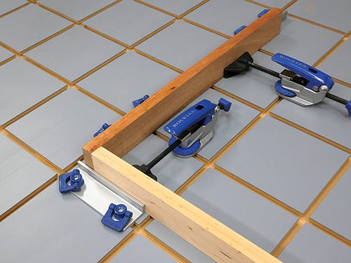 Simple drawer frame with end-to-face butt joint